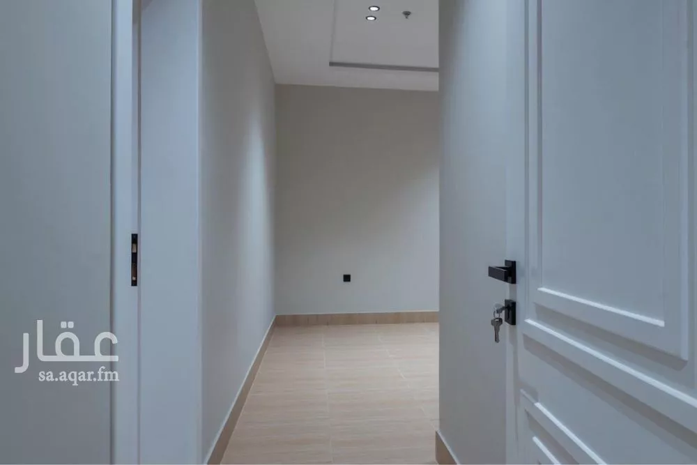 شقة 3 غرف في الحمرا 26