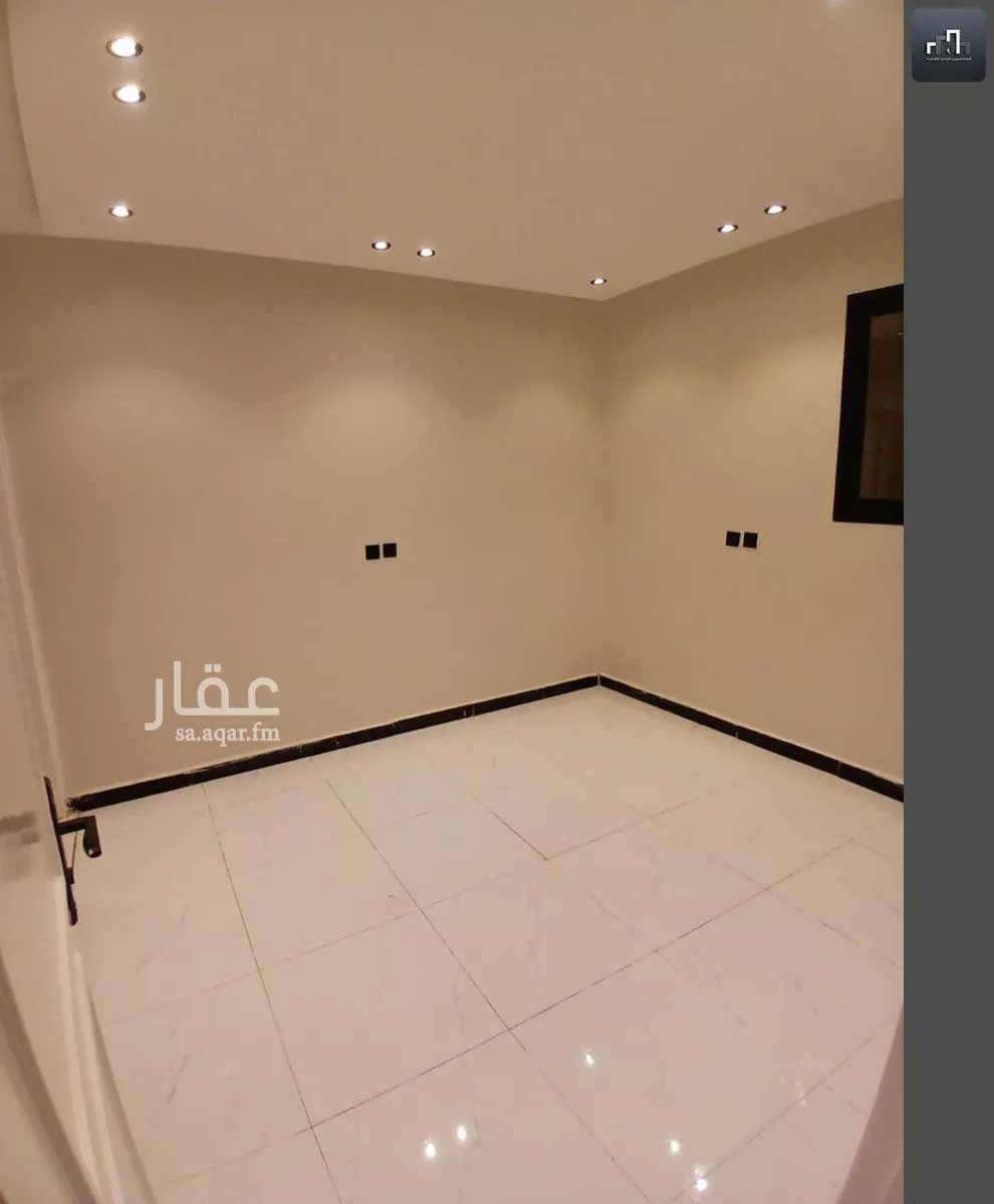 شقة 1 غرف في الملقا 4