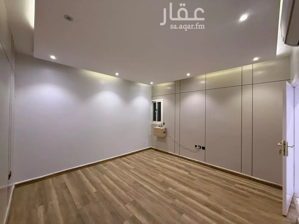 شقة 1 غرف في العقيق 3