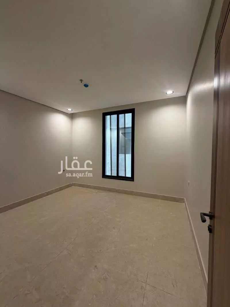 شقة 3 غرف في الحمرا 4