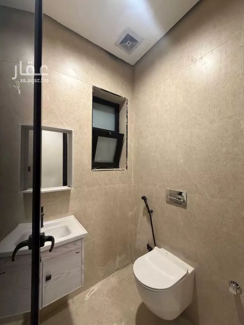 شقة 3 غرف في الحمرا 5