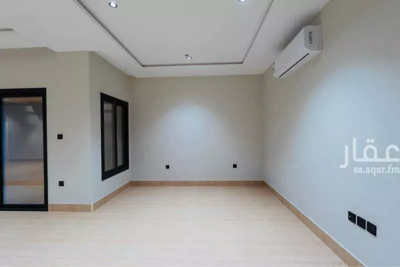 شقة 4 غرف في الحمرا 6