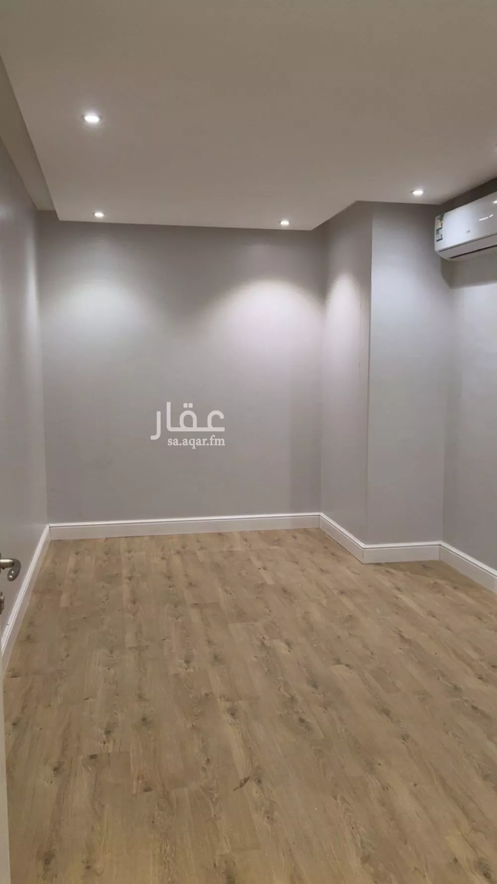 4 bedroom floor in Al Yasmin 12