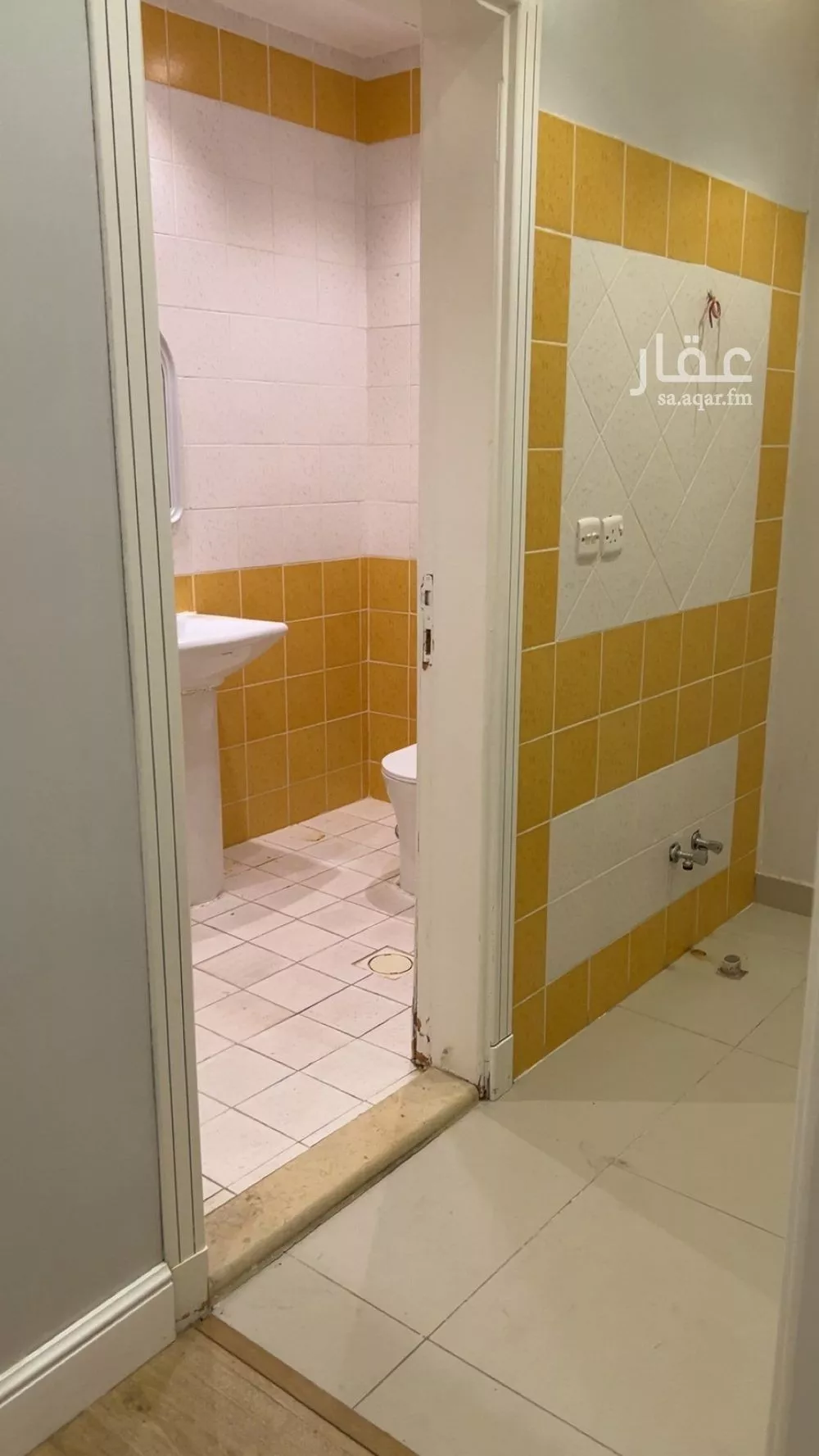 4 bedroom floor in Al Yasmin 16