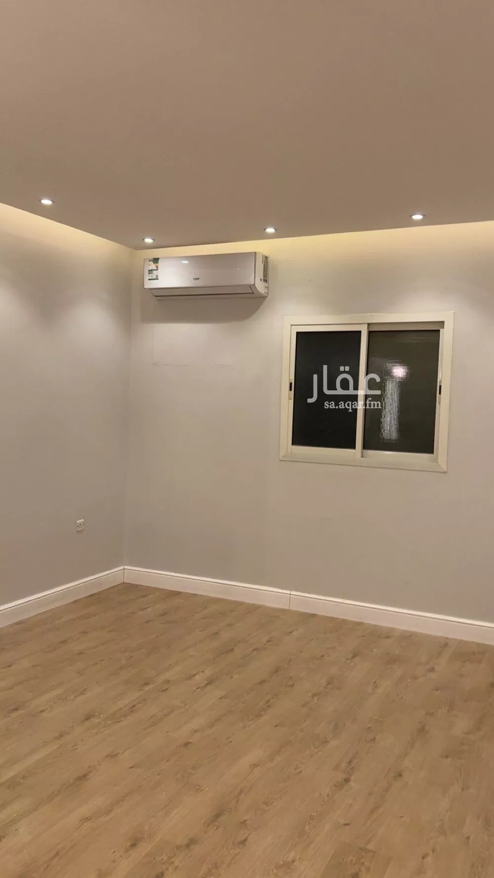 4 bedroom floor in Al Yasmin 5