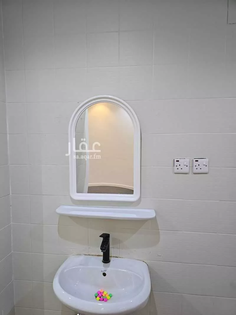1 bedroom apartment in Al Yarmouk 5