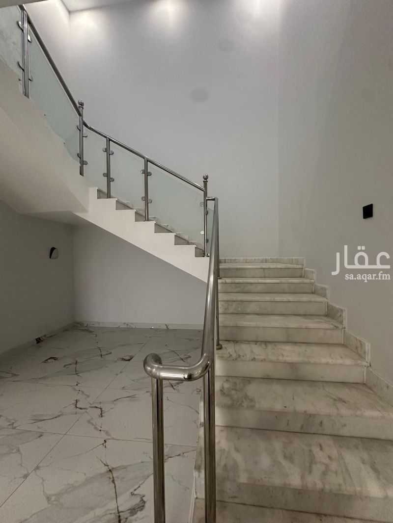 3 bedroom villa in Al Sawari, Jeddah 11