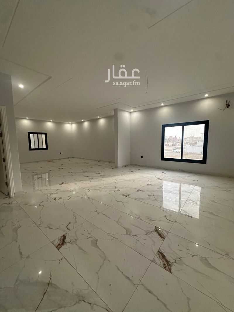 3 bedroom villa in Al Sawari, Jeddah 8