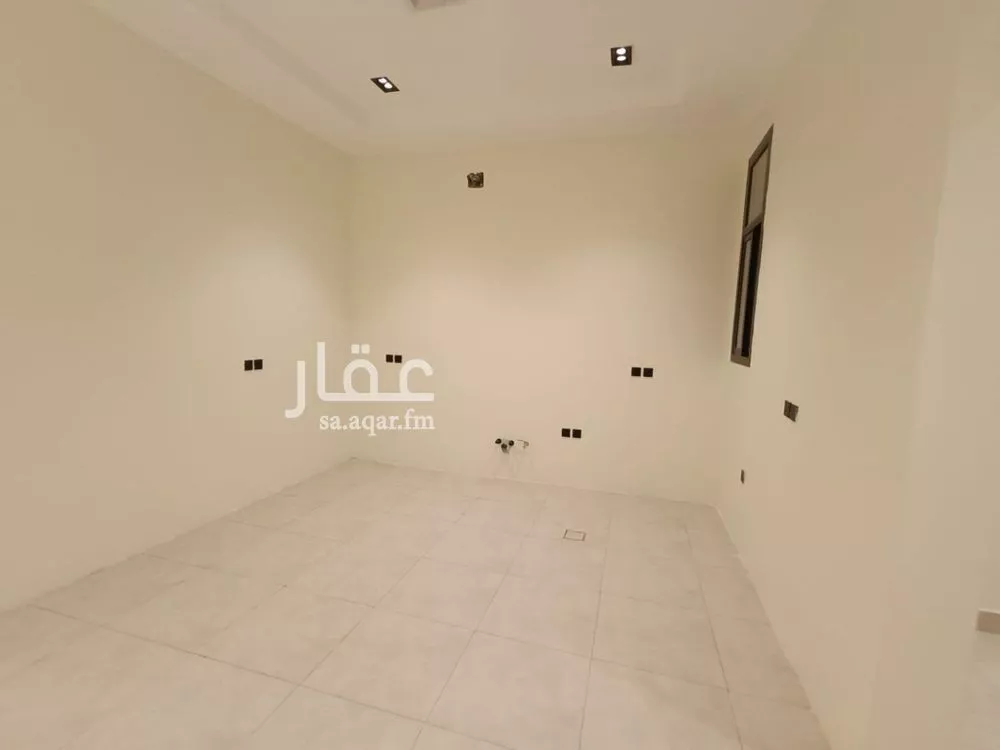 دور 5 غرف في المونسية 13