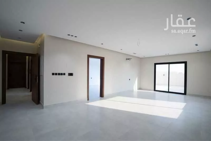 4 bedroom apartment in Al Salamah 7