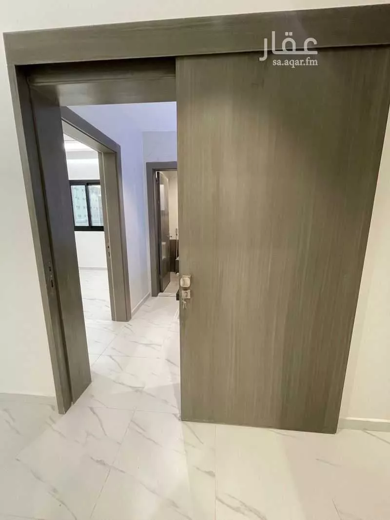 شقة 4 غرف في السلامة 20