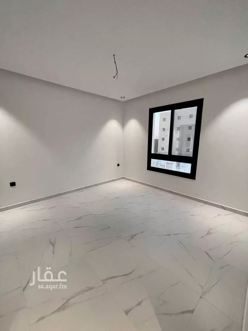 شقة 4 غرف في السلامة 10