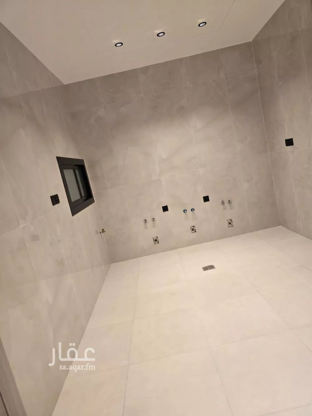 4 bedroom apartment in Al Salamah 16