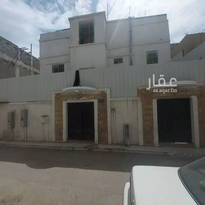 فيلا 7 غرف في العدامة 2