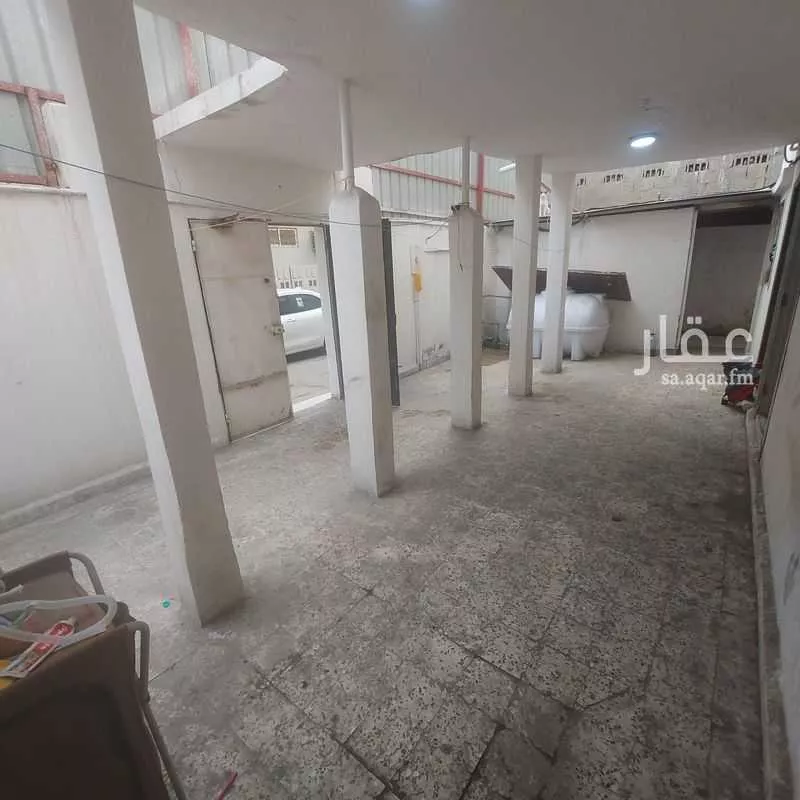 فيلا 7 غرف في العدامة 13