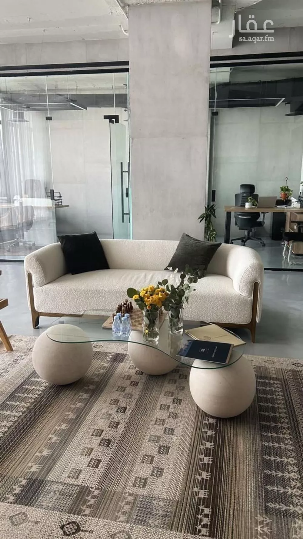 مكتب 418 م² في العارض 7