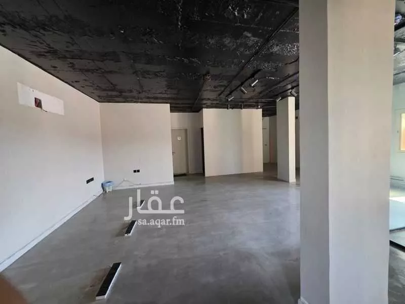 مكتب 100 م² في النرجس 2