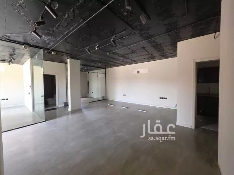 مكتب 100 م² في النرجس 3