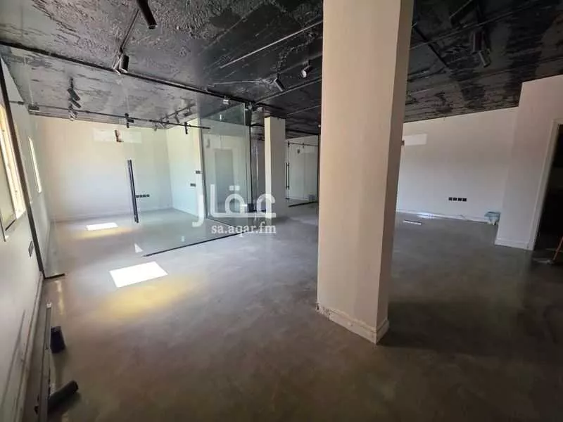 مكتب 100 م² في النرجس 6