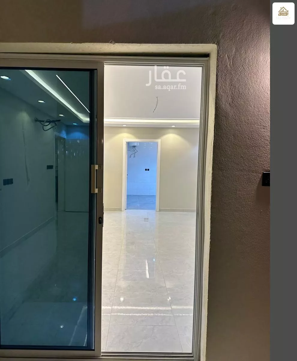 عمارة 510 م² في الدفاع 16