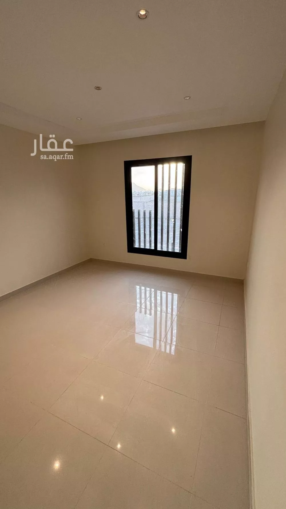 شقة 5 غرف في الدفاع 7