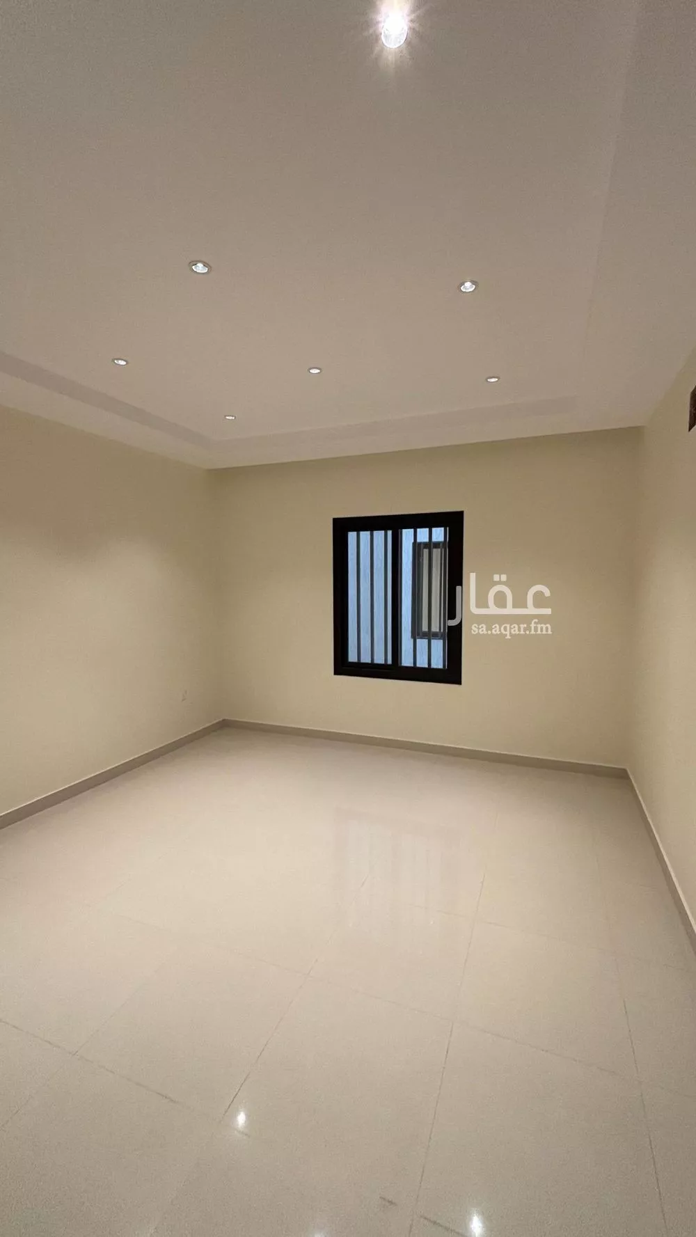 شقة 5 غرف في الدفاع 3