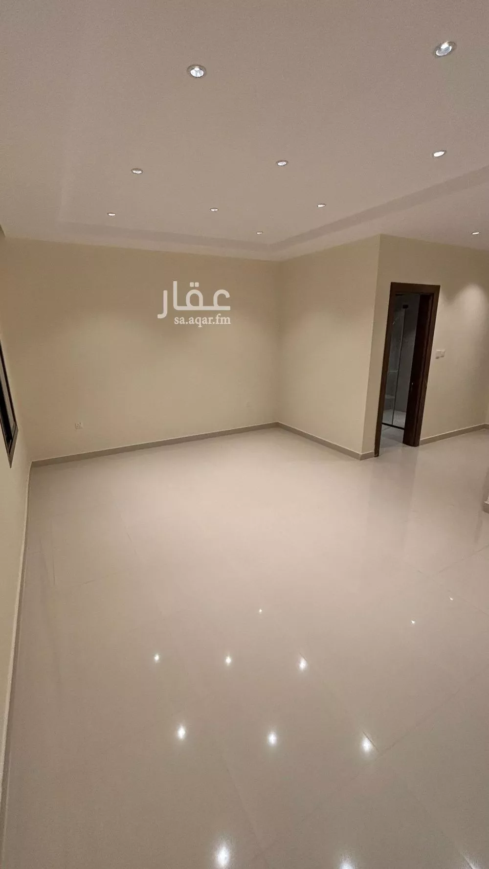 شقة 5 غرف في الدفاع 5