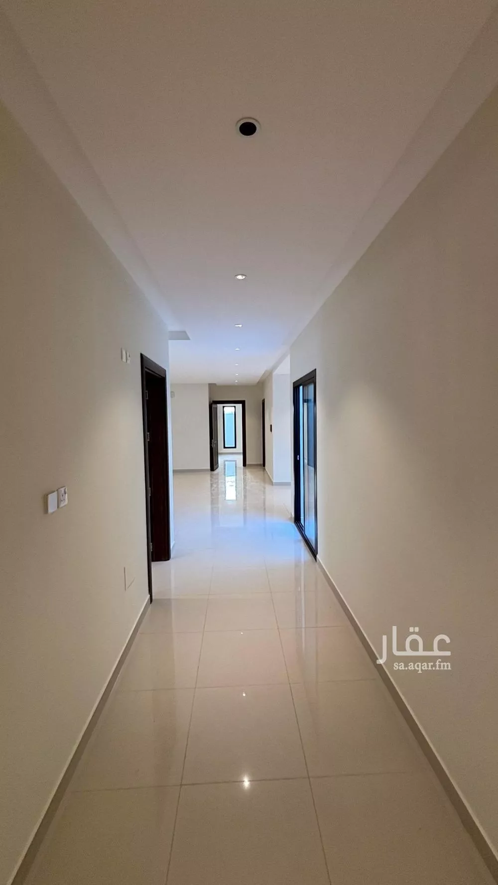 شقة 5 غرف في الدفاع 5