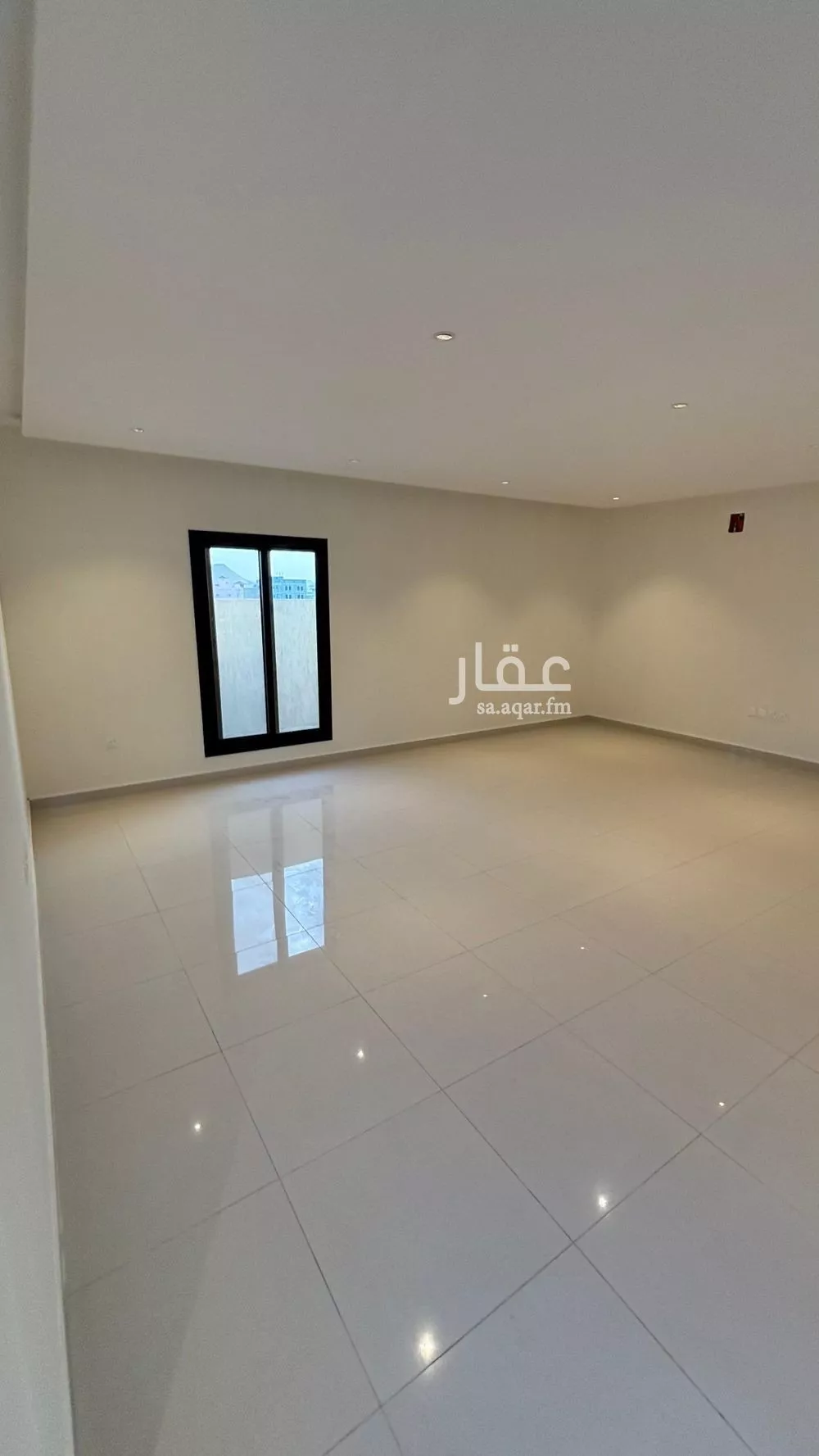 شقة 5 غرف في الدفاع 7