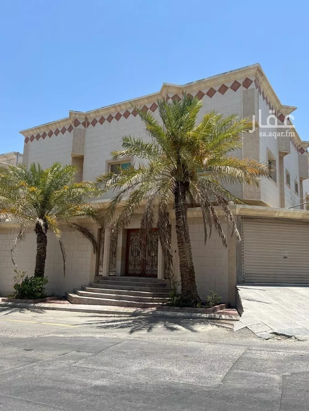 فيلا 9 غرف في الجامعة 3