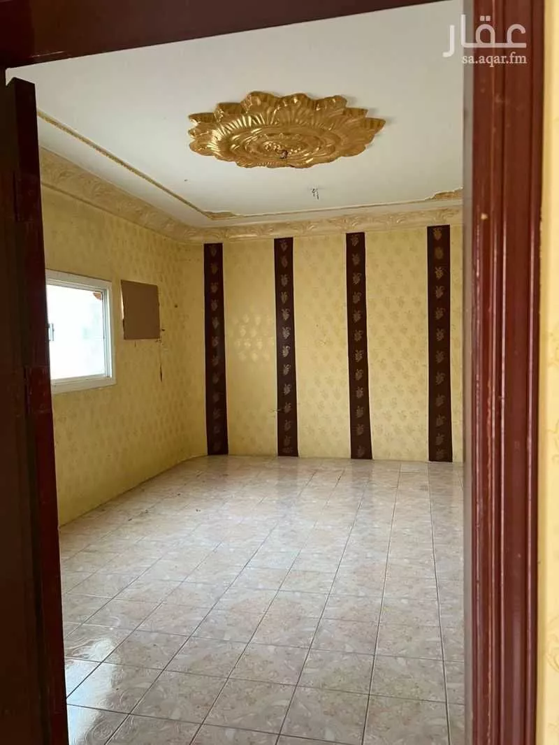 1209 sqm building in Al Awali 14
