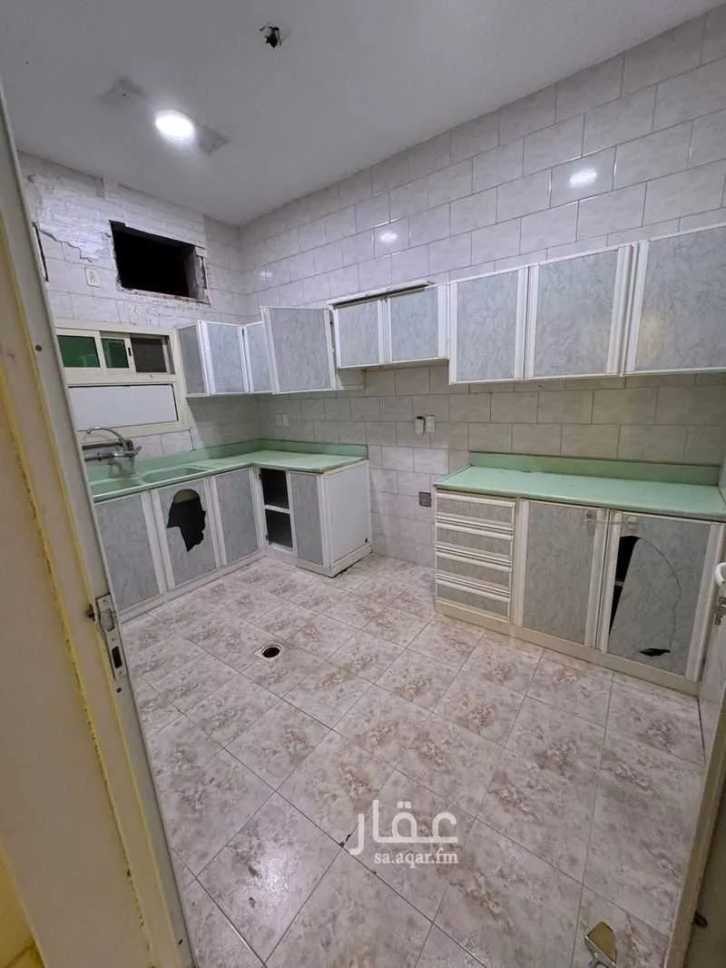 عمارة 400 م² في بدر 5