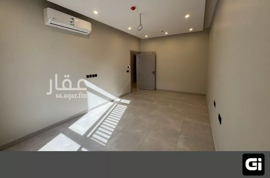 شقة 3 غرف في العارض 11