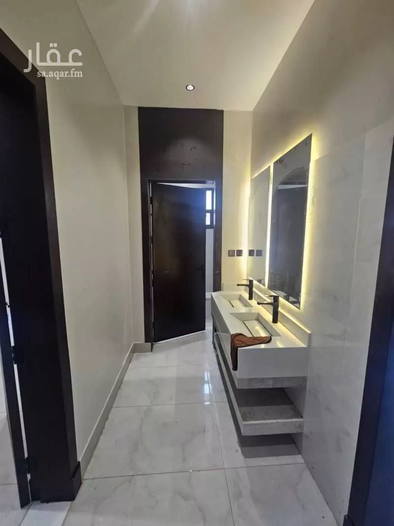 7 bedroom floor in Al Rimal 6