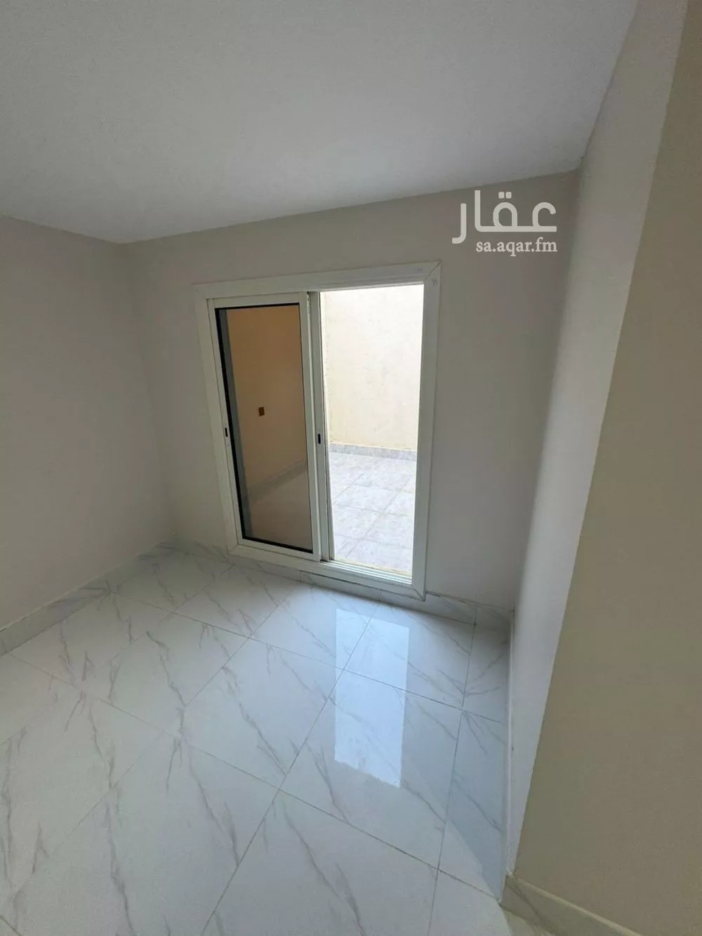 شقة 1 غرف في الروابي 5