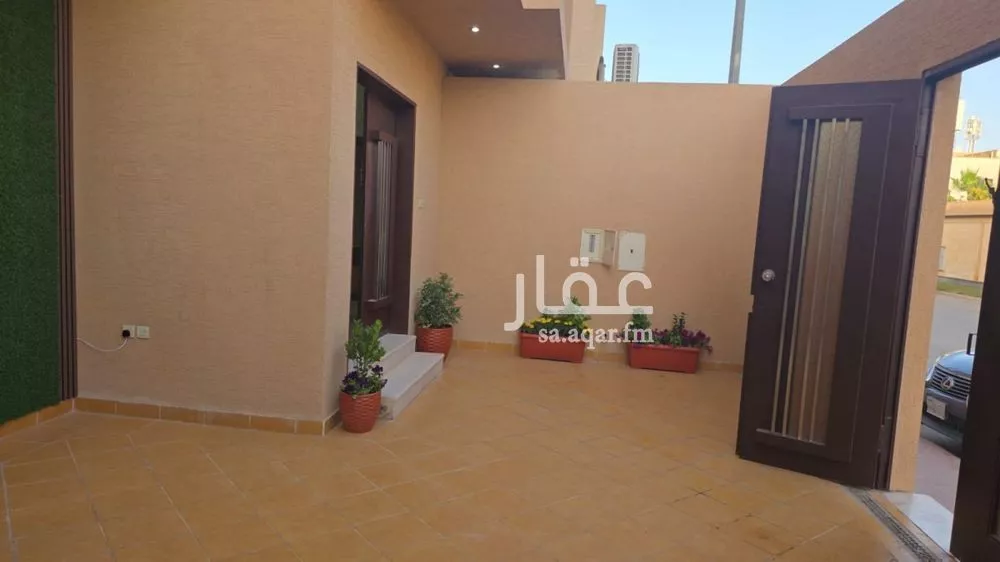 3 bedroom floor in Al Yasmin 11