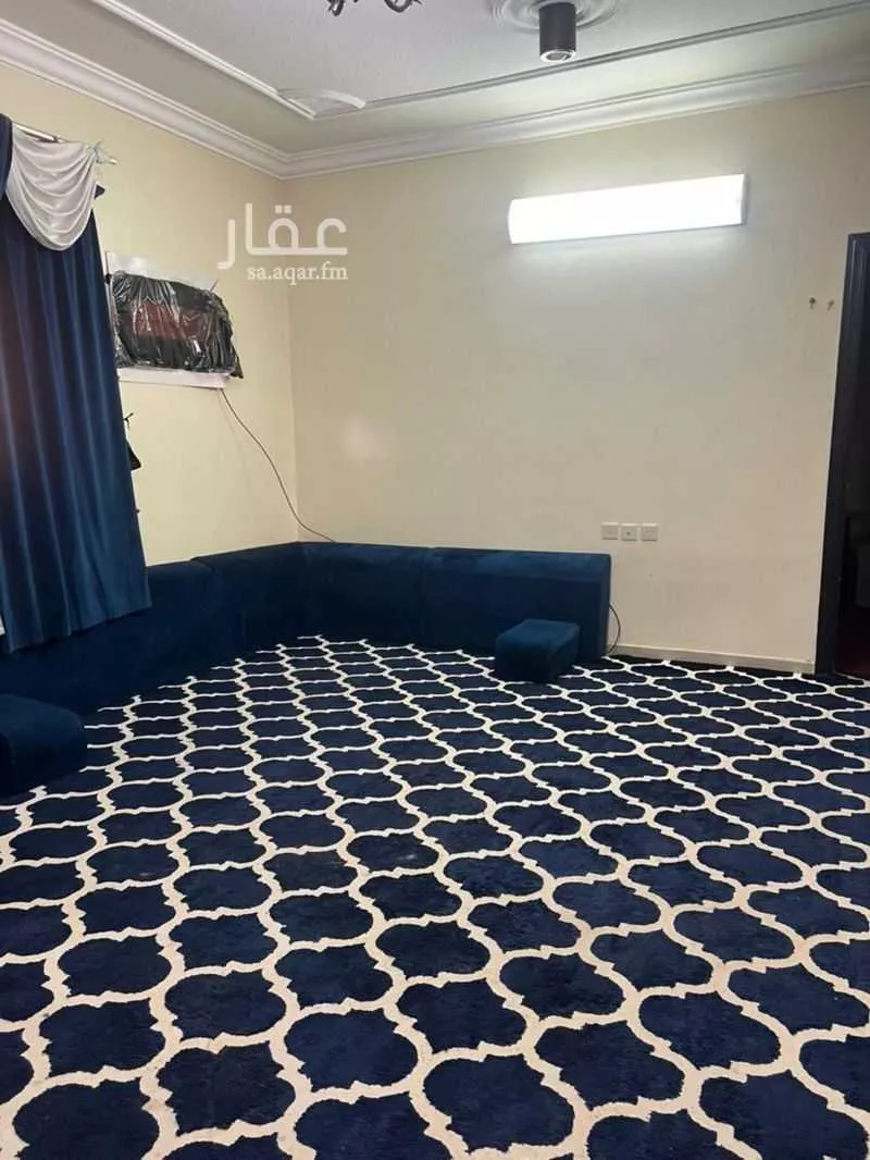 2 bedroom floor in Uhud 8