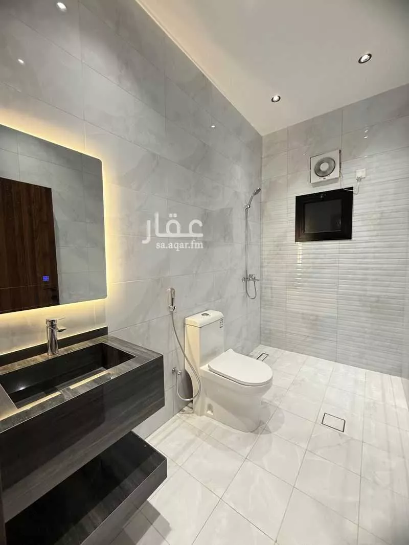 شقة 4 غرف في الفلاح 12