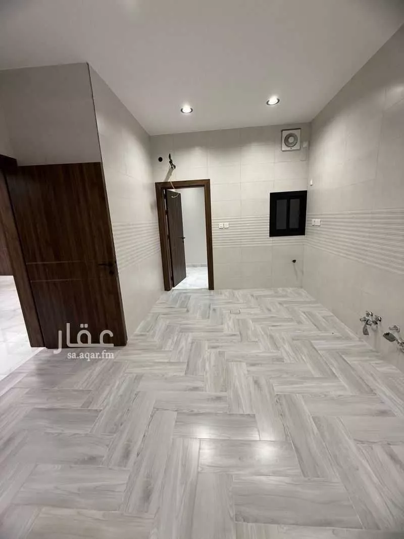 شقة 4 غرف في الفلاح 3