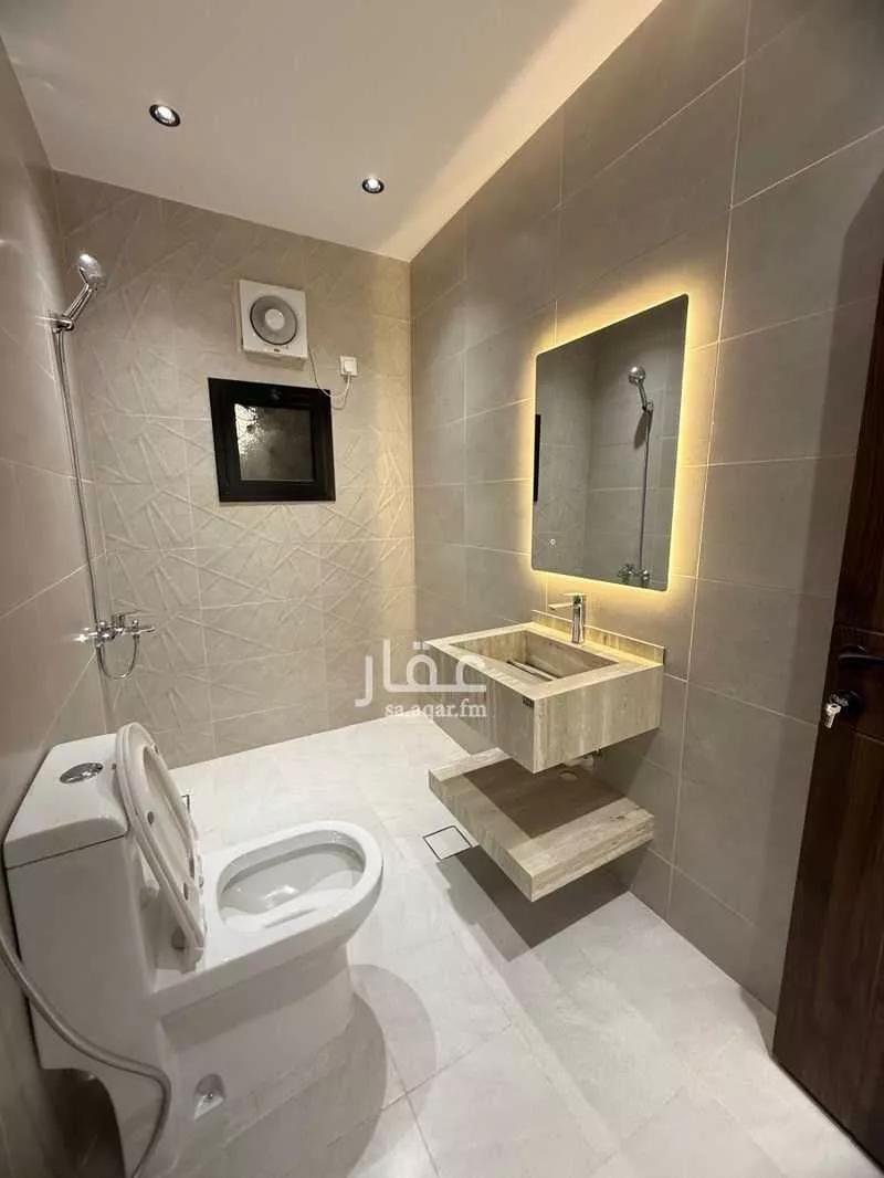 شقة 4 غرف في الفلاح 8