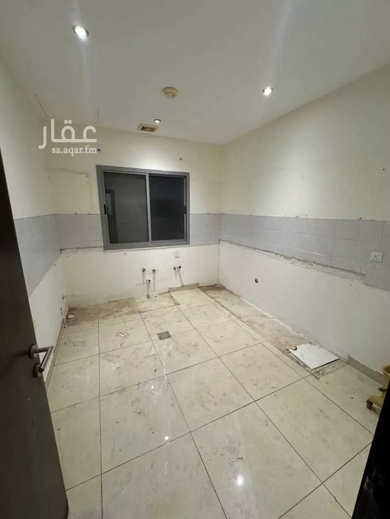 شقة 5 غرف في السلامة 18