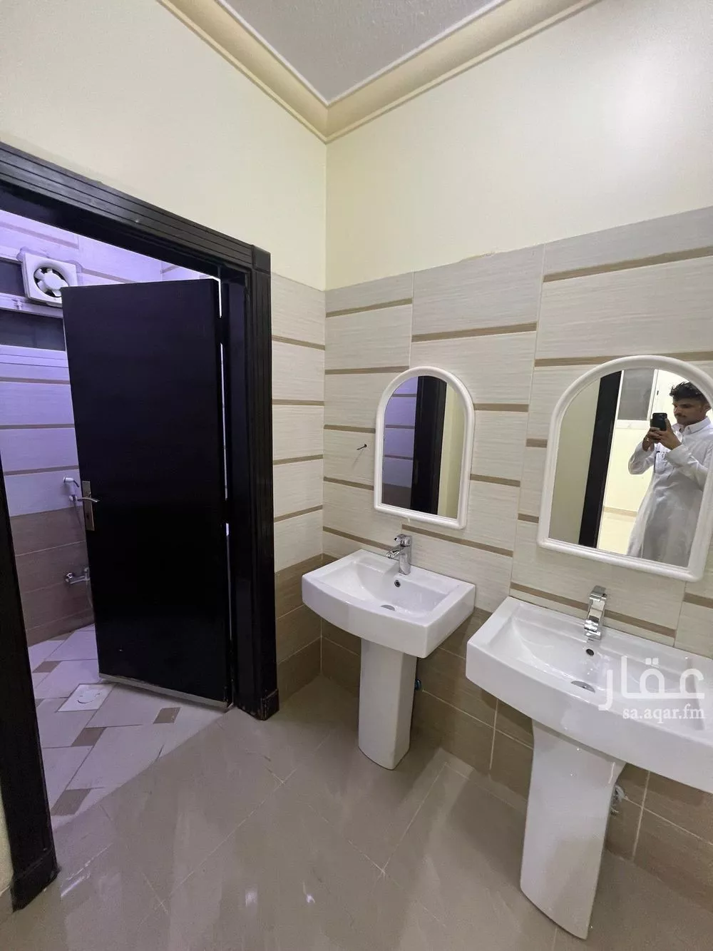 3 bedroom apartment in As Suwaidi Al Gharabi 3