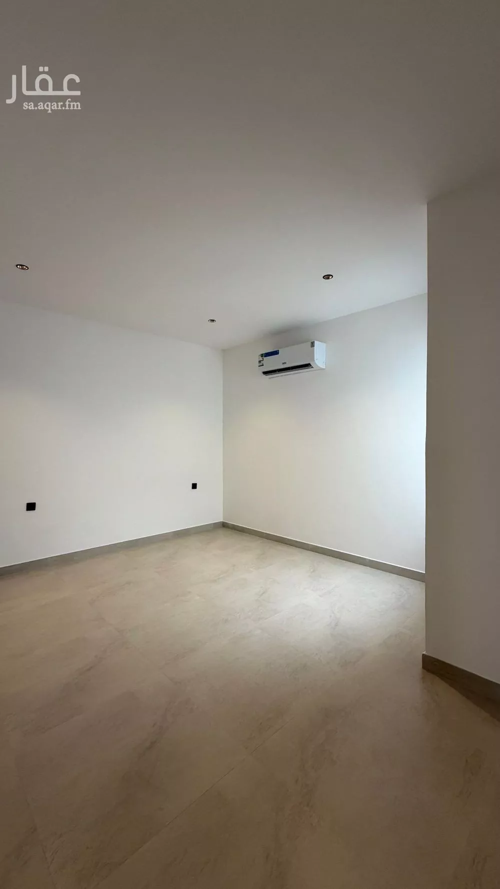 شقة 1 غرف في الملقا 14