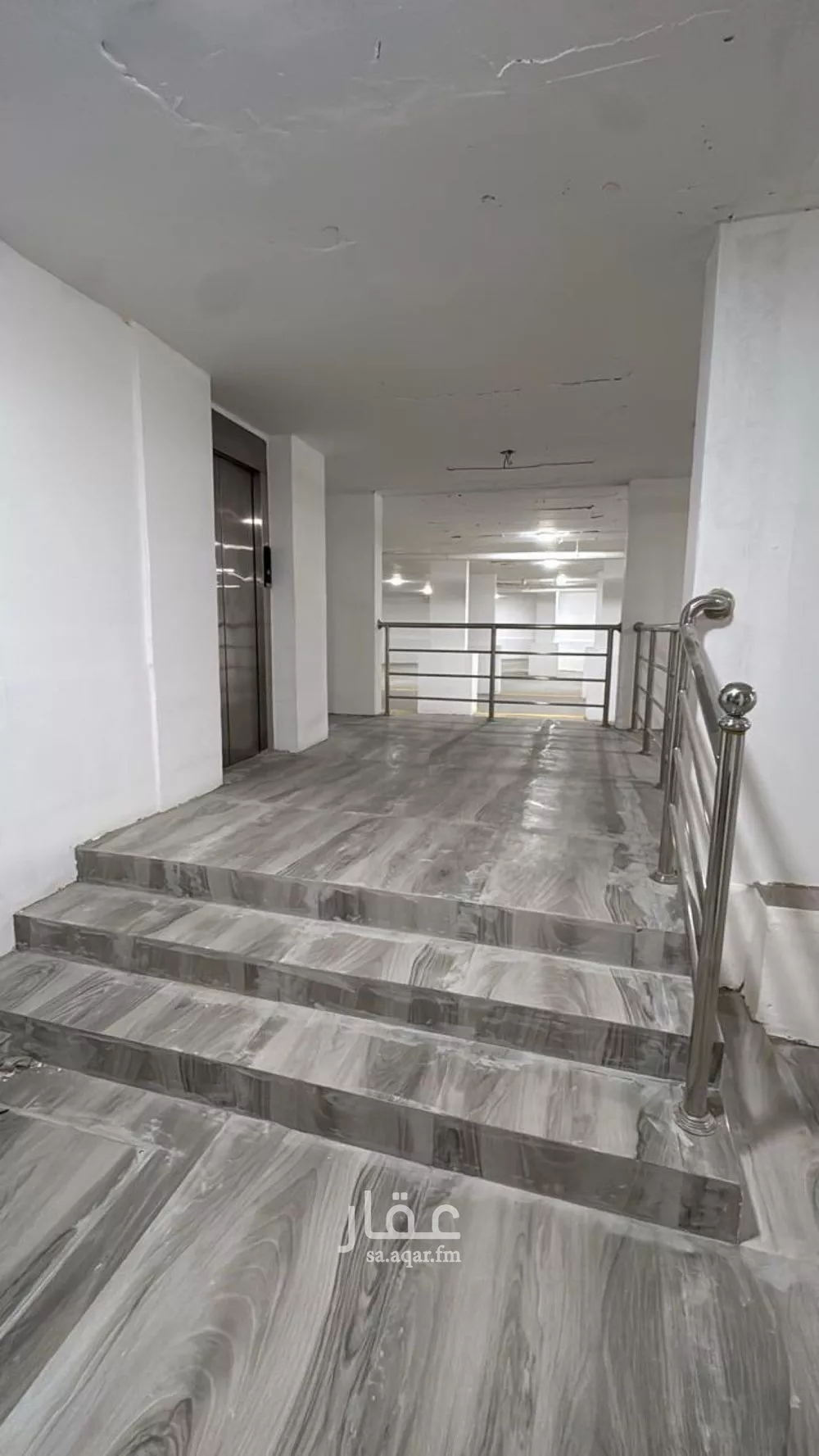 شقة 1 غرف في الملقا 21