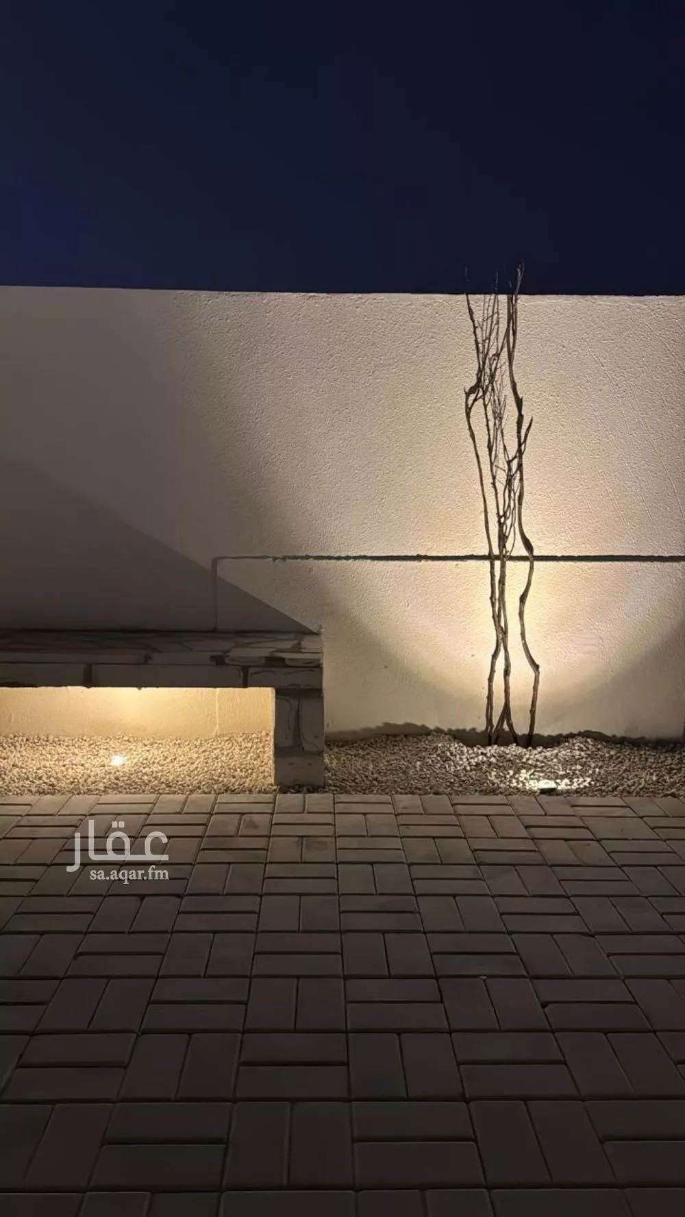 شقة 1 غرف في الملقا 26