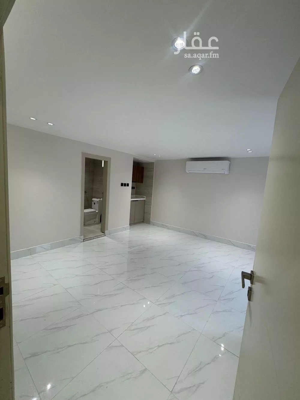 شقة 1 غرف في الروابي 5