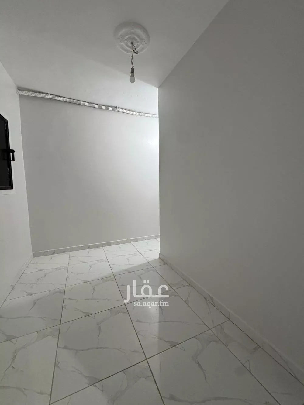 شقة 3 غرف في العزيزية 11