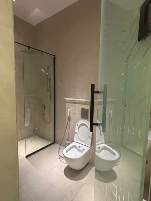 شقة 2 غرف في العارض 10