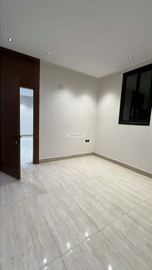 فيلا 5 غرف في الرمال 4