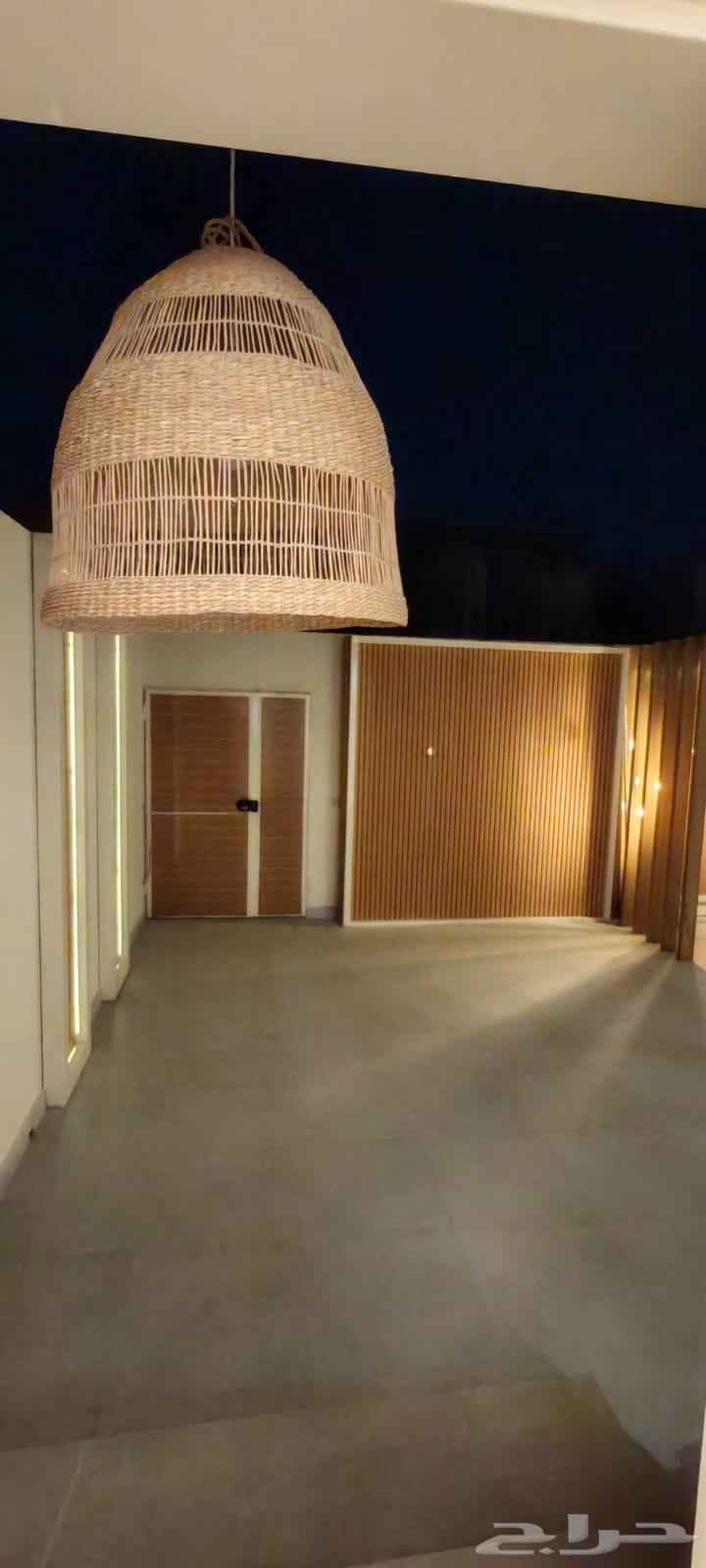 فيلا 4 غرف في الملك عبدالله 11